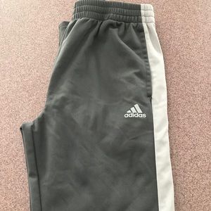 boys grey adidas sweatpants